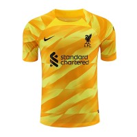 Camisa de time de futebol Liverpool Goleiro Replicas 1º Equipamento 2023-24 Manga Curta